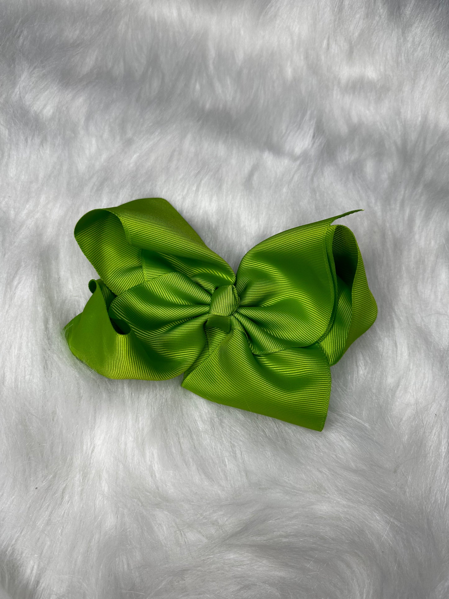 Oversized Ribbon Bows