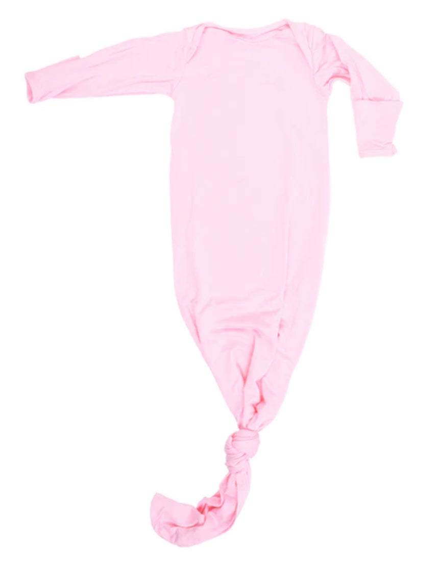 Newborn Knotted Gowns