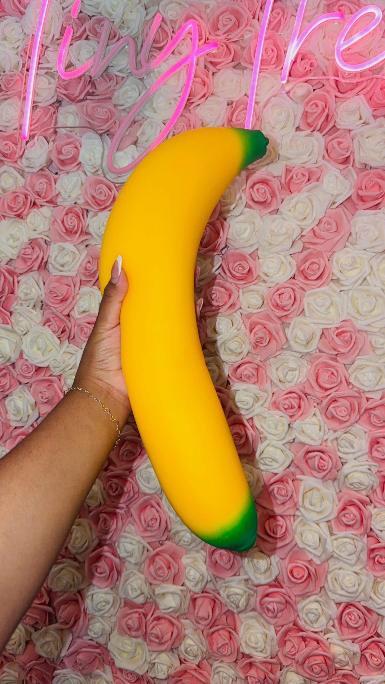 XL Banana Squish