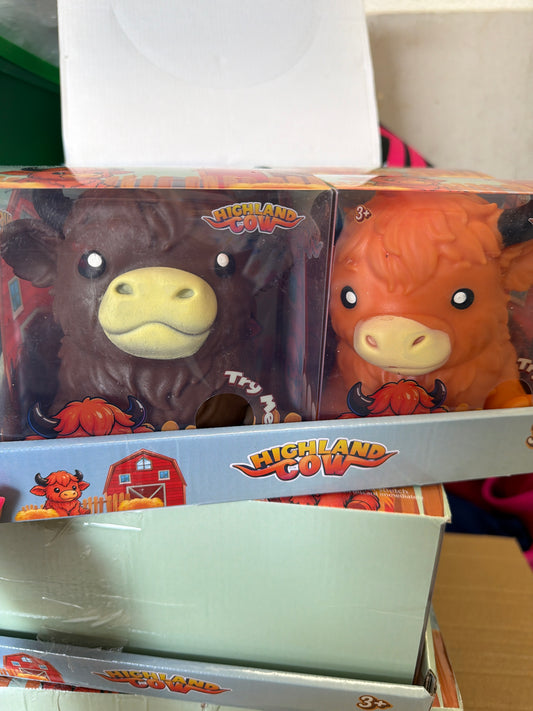 XL Highland Cow Squish