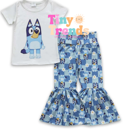 Blue floral bell set