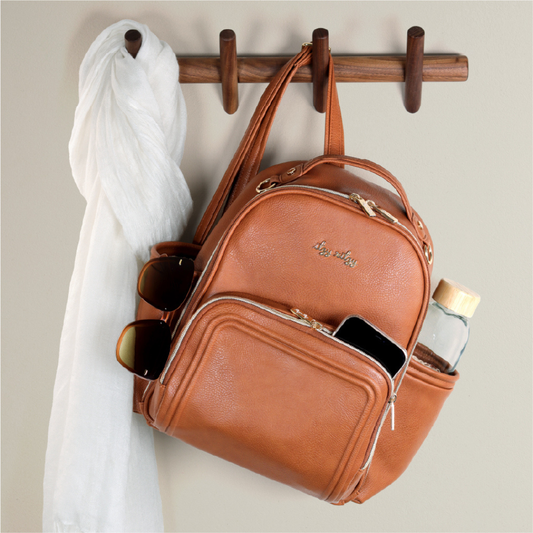 Itzy Ritzyâ„¢ Mini Plus Cognac