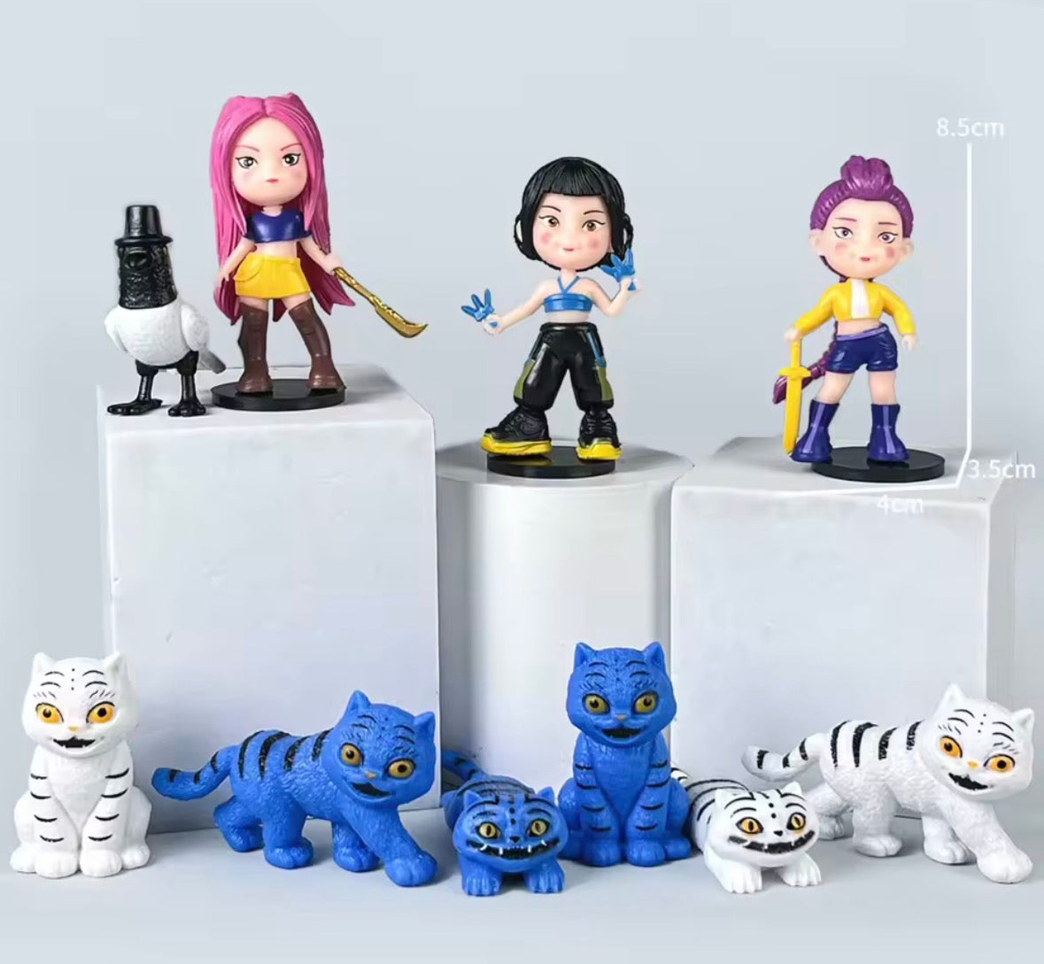 HUNTRX Figures Mystery Packs